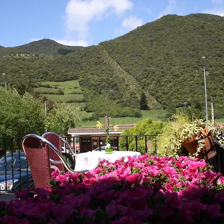 Szálloda Infantado 2*