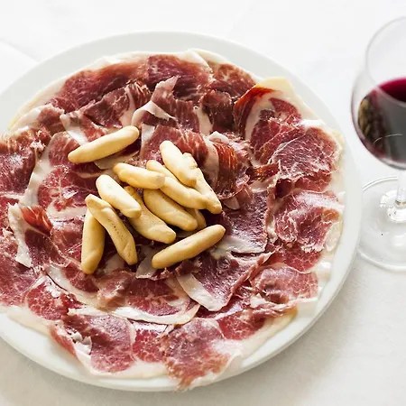 Infantado Hotel Ojedo