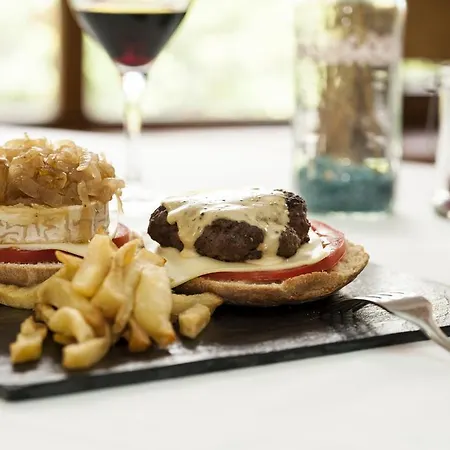 Szálloda Infantado Ojedo