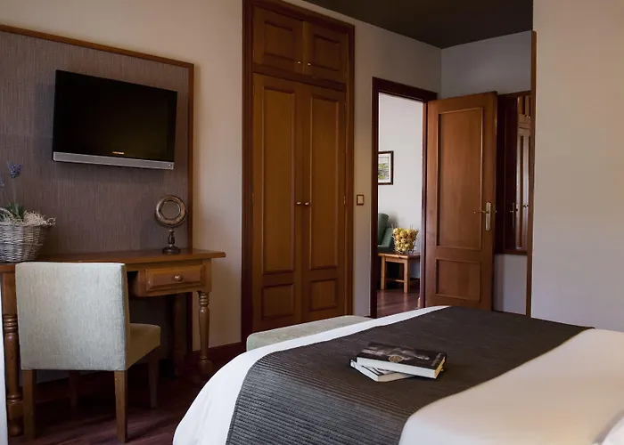 מלון Infantado 2*